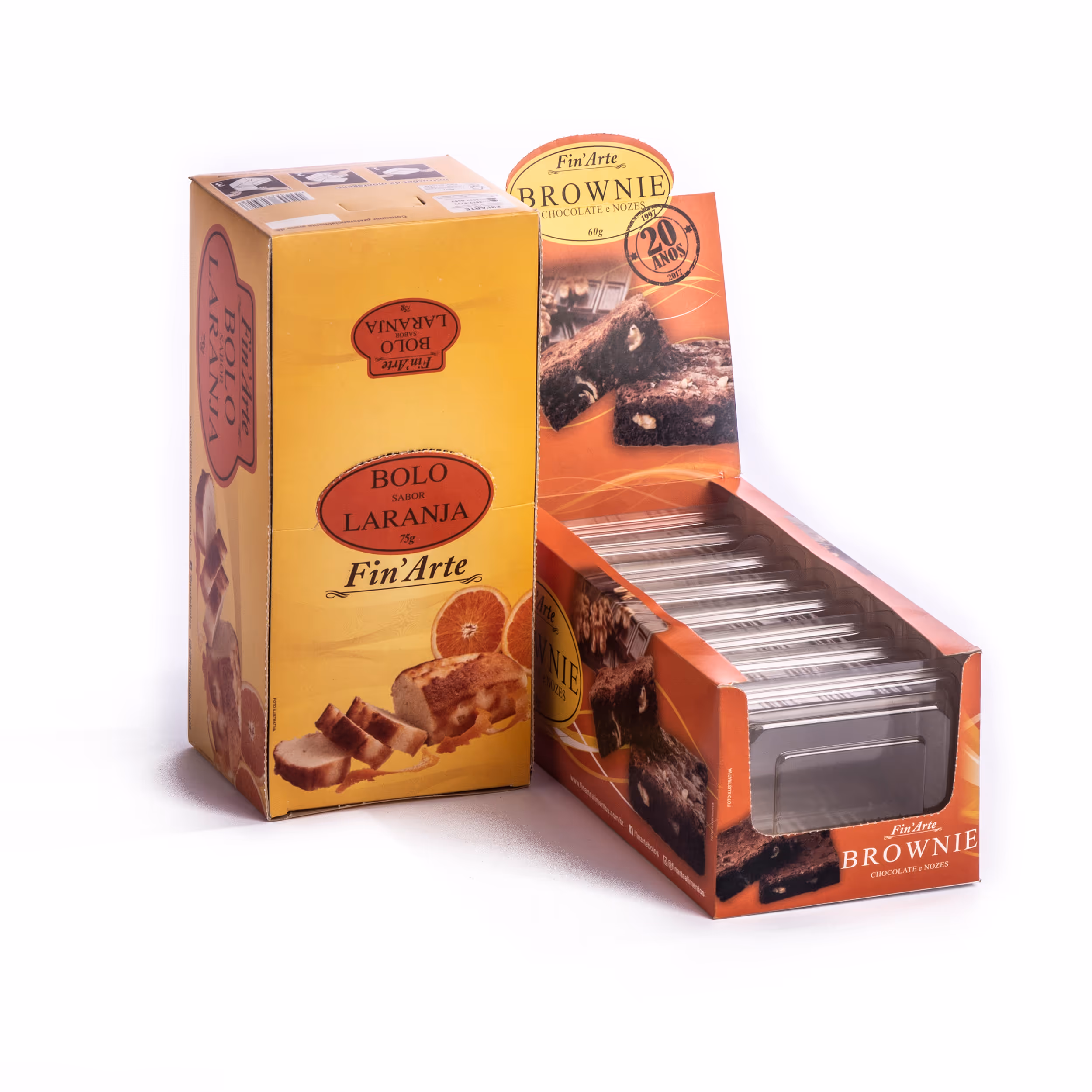 Packaging boxes of Fin'Arte brand orange-flavored cake and chocolate walnut brownies.