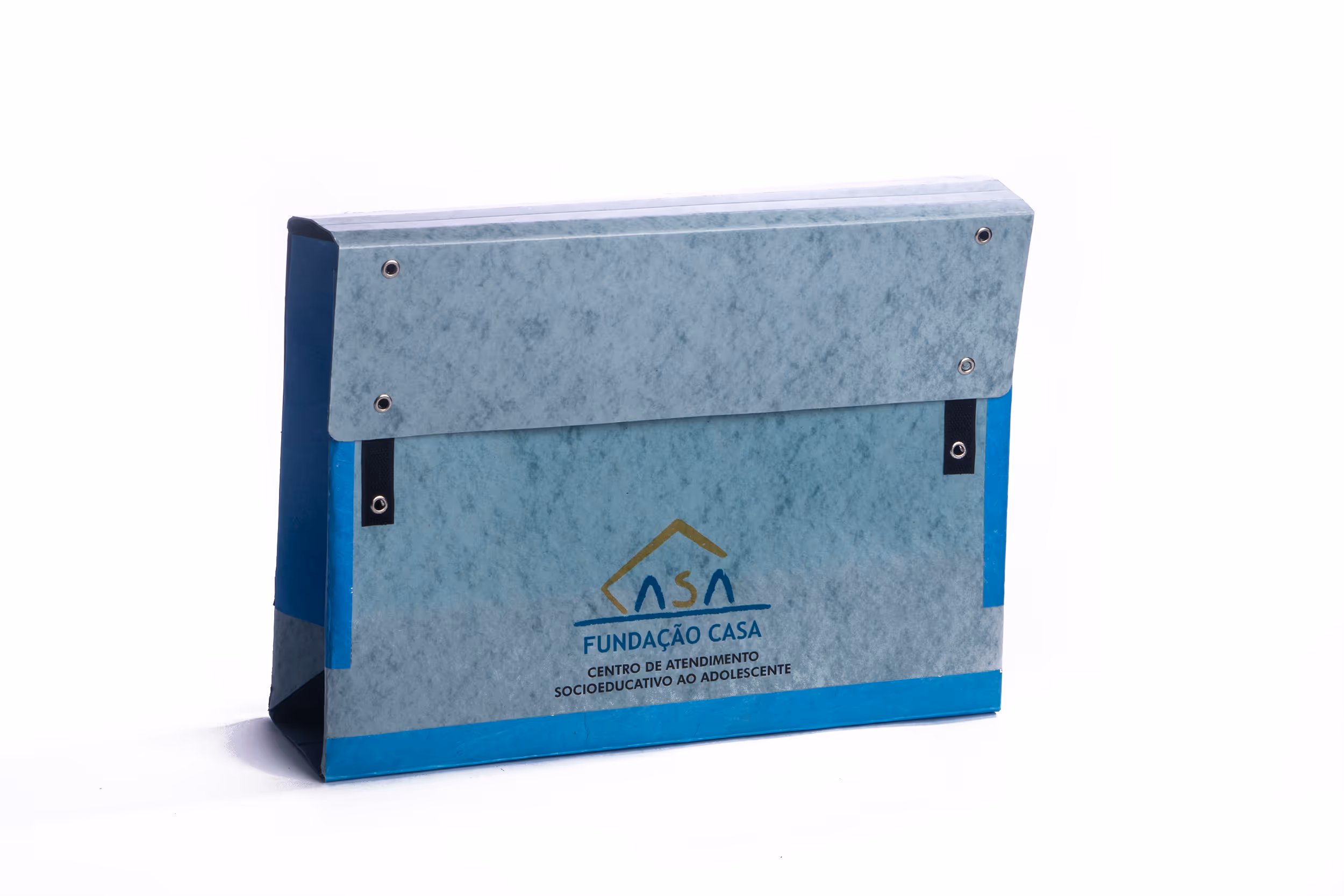 Blue-gray file folder with Fundação Casa logo on the front.